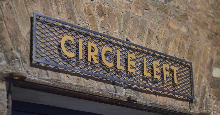 國外品牌設計,專業(yè)品牌設計,vi品牌設計,品牌設計方案,品牌設計創(chuàng)意,品牌設計分析