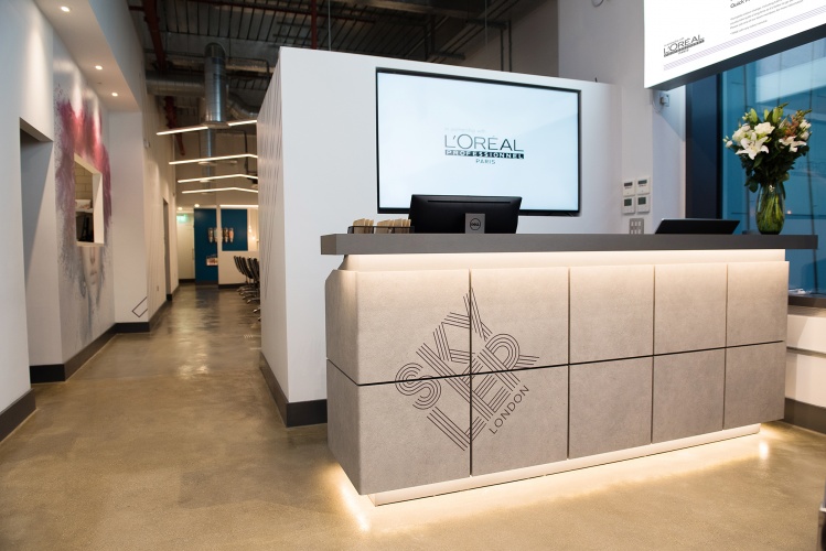 倫敦斯凱勒美發(fā)沙龍品牌設(shè)計(jì)和室內(nèi)空間設(shè)計(jì)