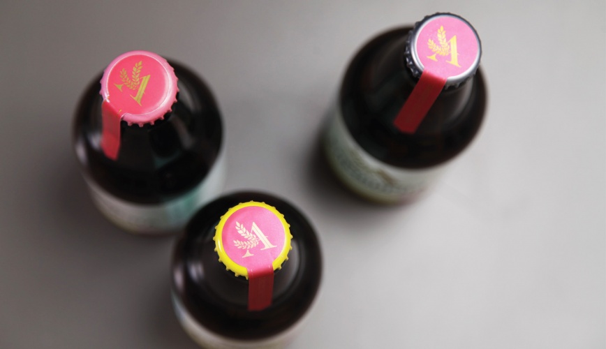 飲料品牌AinaKombucha品牌設計和產品包裝