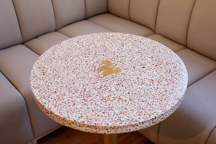 EMO_The-Wing_2016_013_new